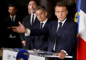 Que retenir de cette journée pour Emmanuel Macron dans l’archipel ?