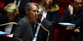 Réforme des retraites : Elisabeth Borne décide de recourir au 49.3 et renonce au vote