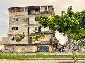 Démolition imminente d’un immeuble privé à Cayenne