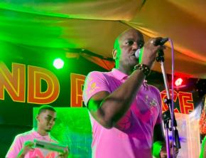 Renato Decater fête 30 ans de musique avec un concert exceptionnel au Zéphyr